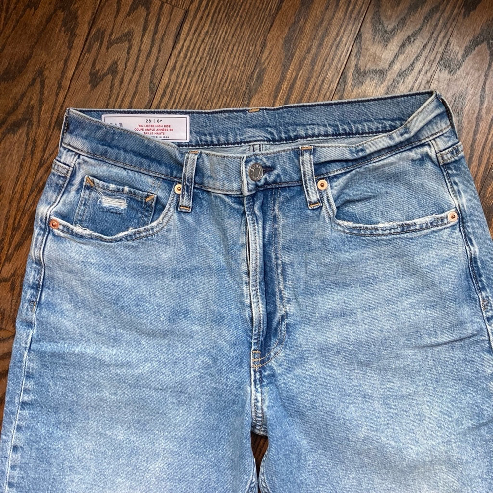 GAP Light Blue Straight Leg Jeans with Distressing - Picture 5 of 8